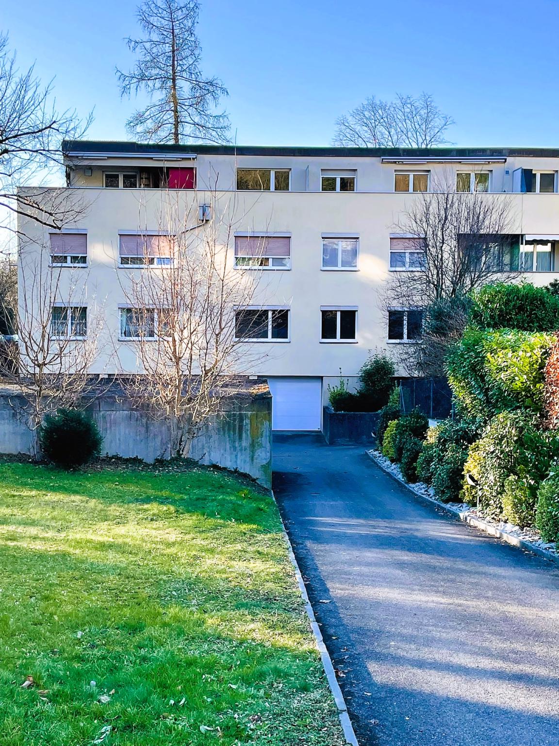 Garagenbox in Arlesheim zu vermieten
