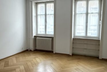 Wunderschöne 3-Zimmer-Altbauwohnung im Matthäus-Quartier